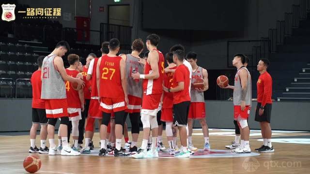 中国男篮结束欧洲拉练