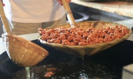 变迁中的活态传承：新时代传统手工艺生产性保护的再思考