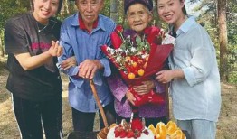 辞去银行工作回归乡村 ＂黔江版李子柒＂火了