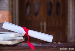 语言类专业排名靠前的学校！就业率高待遇好，适合女生报考！