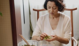 导演刘雨霖：《饺子》有馅不在褶上